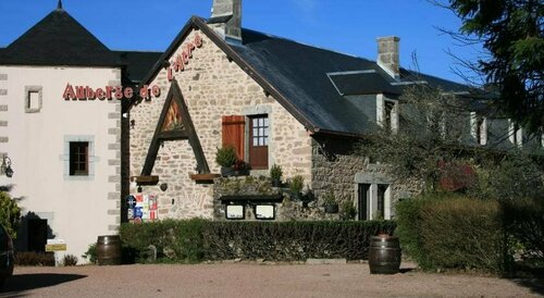 Гостиница Auberge de l'Âtre в Шато-Шиноне-(Виль)