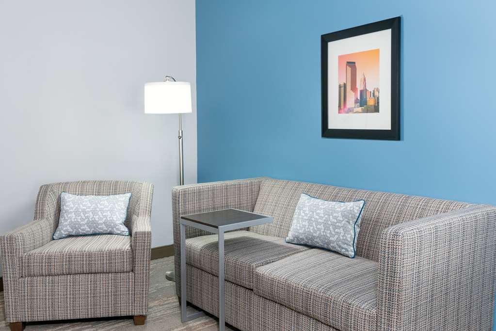 Фото Hampton Inn Charlotte-Uptown