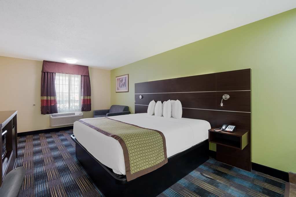 Фото SureStay Hotel by Best Western Manning