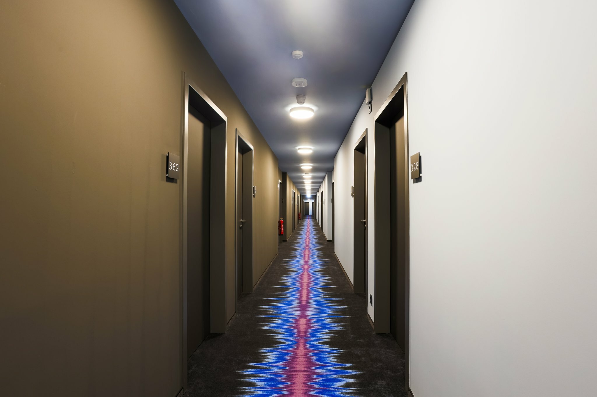 Фото Holiday Inn – the niu, Wave Karlsruhe City Park