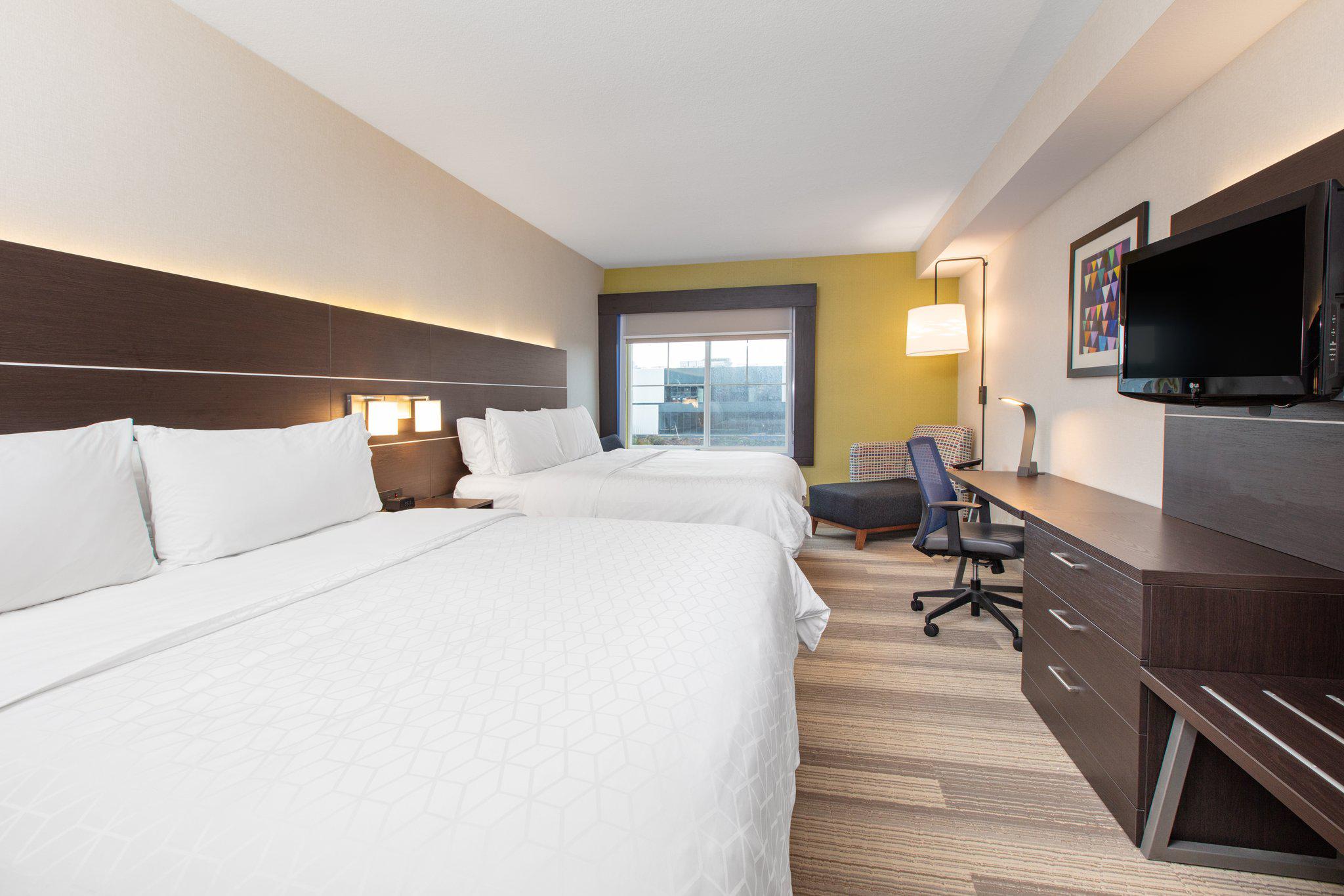 Фото Holiday Inn Express Hotel & Suites Seaside-Convention Center, an Ihg Hotel