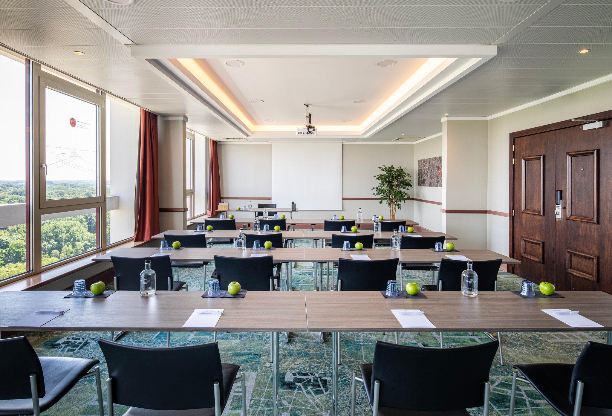 Фото Crowne Plaza Antwerpen by IHG