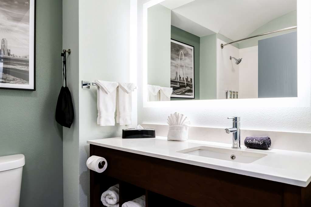 Фото Best Western Executive Inn