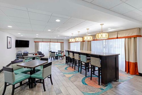 Гостиница Best Western Plus Chicagoland - Countryside в Чикаго