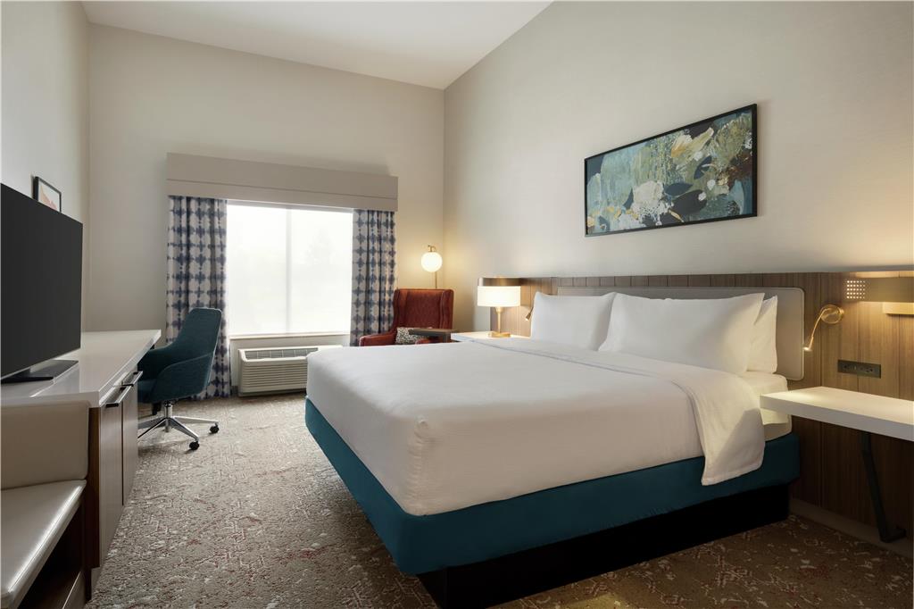 Фото Hilton Garden Inn Riverhead