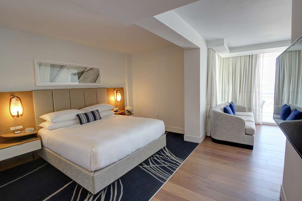 Фото Hilton Fort Lauderdale Marina