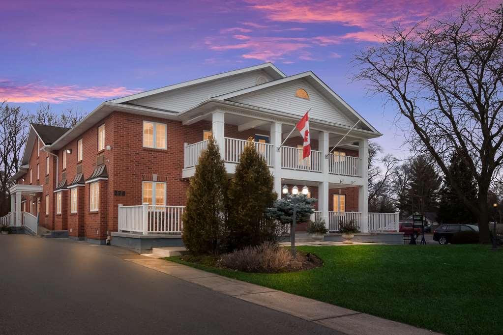 Фото Best Western Colonel Butler Inn