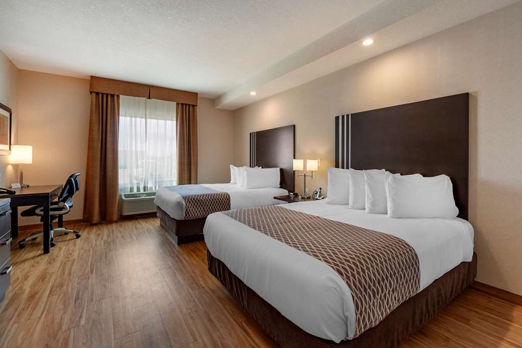 Фото Best Western Plus Drayton Valley All Suites