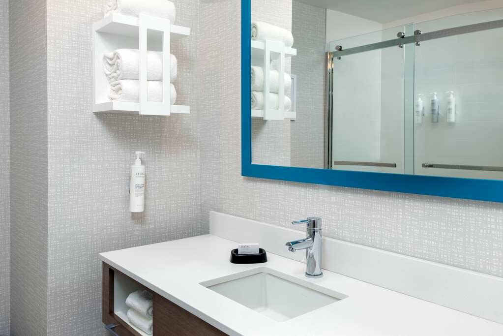Фото Hampton Inn Boston Bedford Burlington
