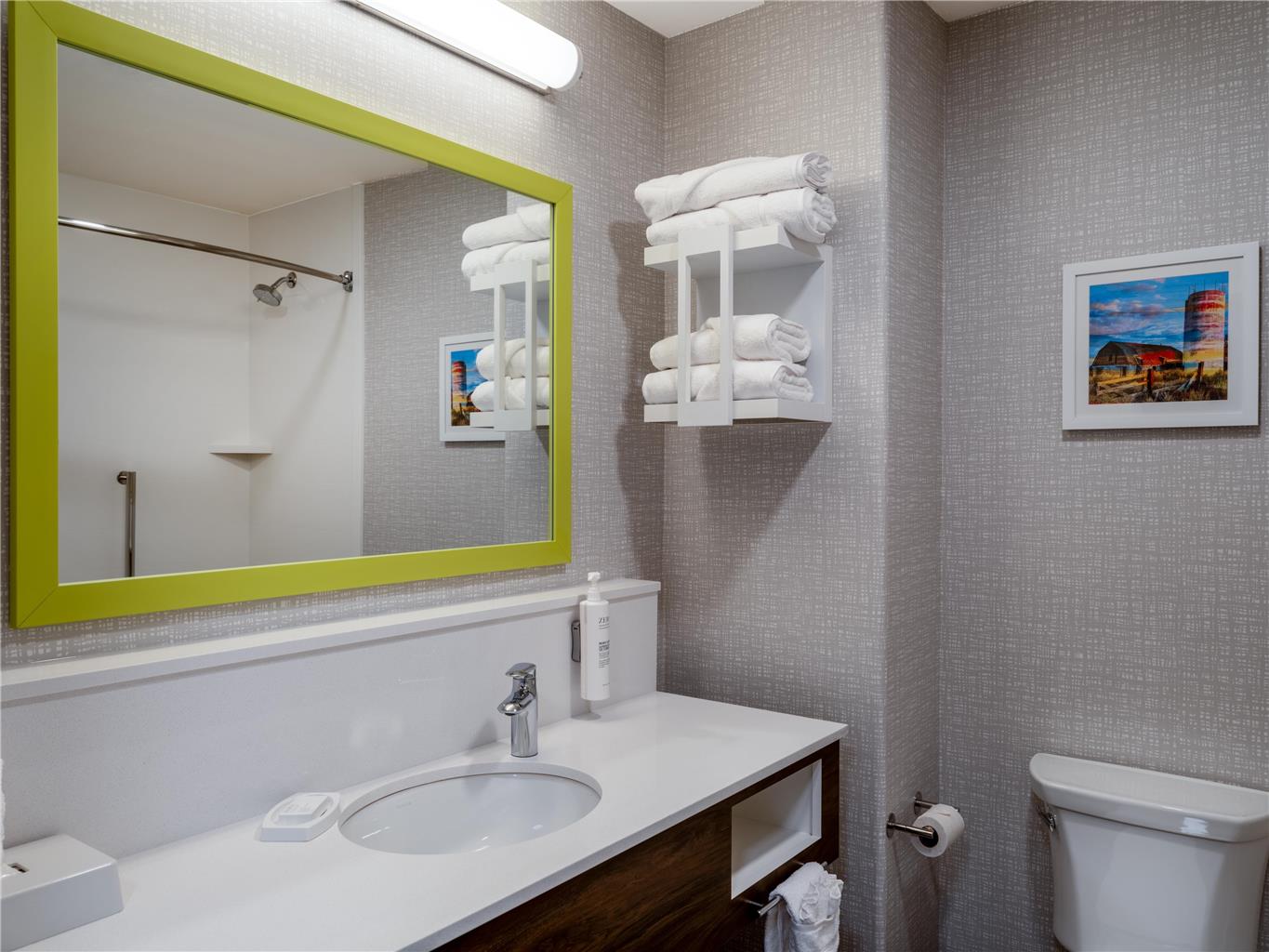 Фото Hampton Inn & Suites Boise-Meridian