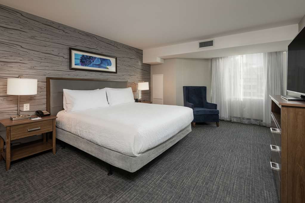 Фото Homewood Suites by Hilton Ottawa Downtown