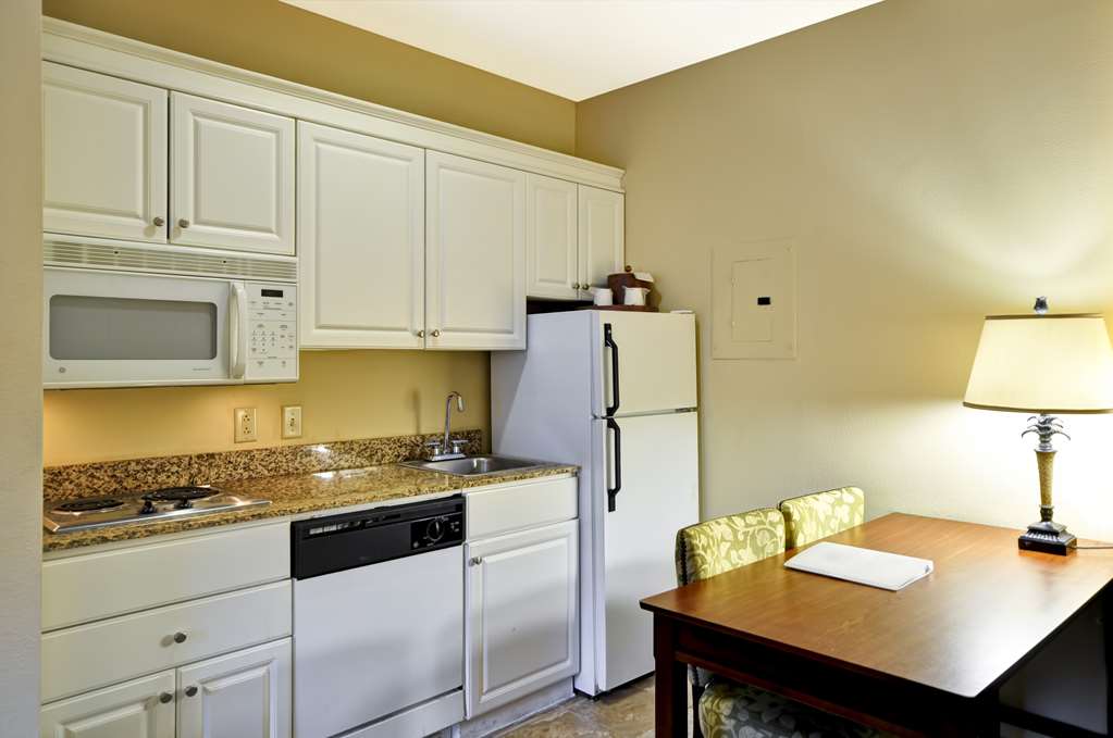 Фото Hampton Inn & Suites Charleston/Mt. Pleasant-Isle Of Palms