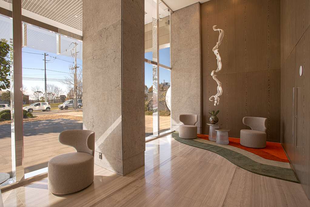Фото Suryaa Hotel Pinhais, Curio Collection by Hilton