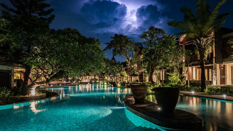 Гостиница Ramayana Suites & Resort - Kuta в Куте