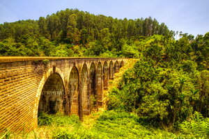 Nine Arches Bridge (Uva), landmark, attraction