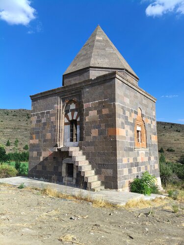 Landmark, attraction Suleyman Shah Tomb, Pinarbasi, photo