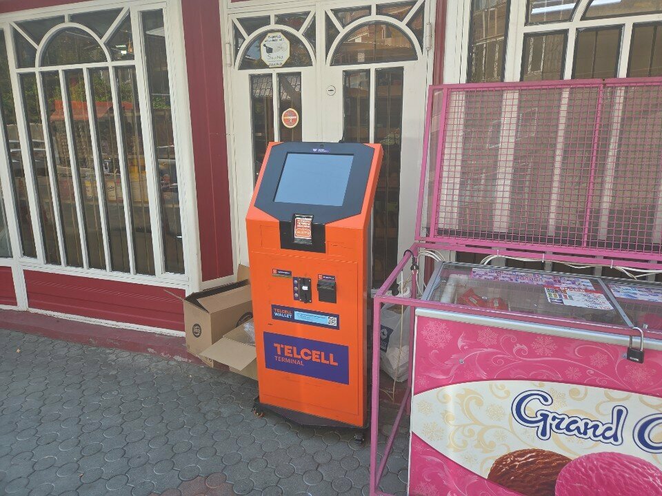 Payment terminal Telcell, Yerevan, photo