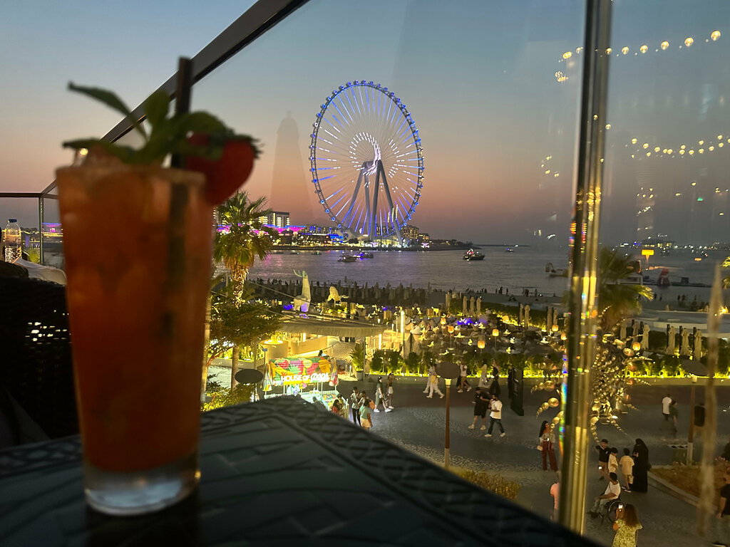 Restoran The Cheesecake Factory, Dubay, foto