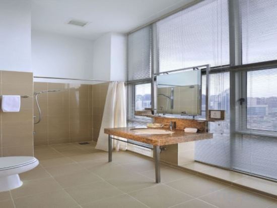 Фото Hotel Capitol Kuala Lumpur