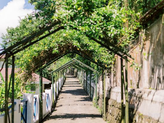 Фото Estancia Resort Hotel