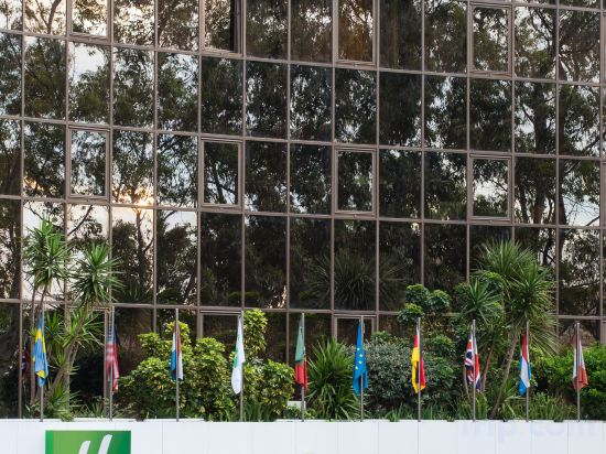 Фото Holiday Inn Lisbon - Continental