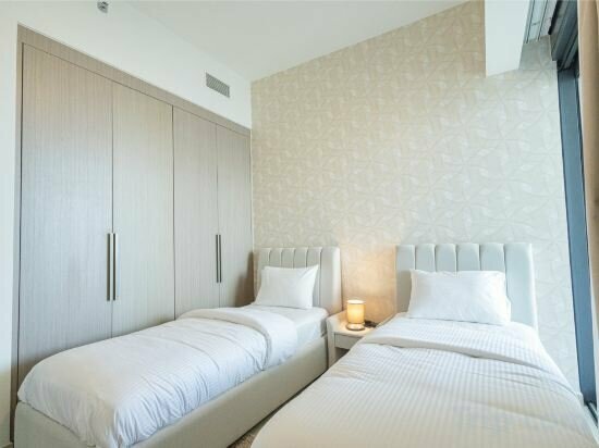 Hotel Mh- Act - Burj View 3BHK-Ref4001, Dubai, photo