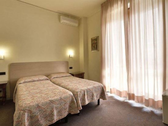 Фото Hotel Careggi