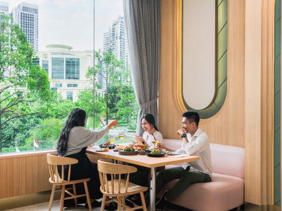 Фото Furama RiverFront