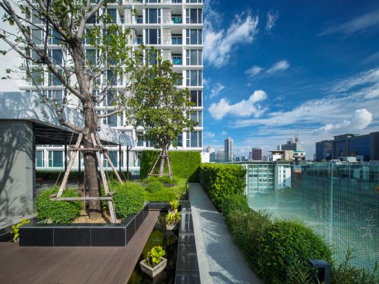 Фото Wyndham Garden Bangkok Sukhumvit 42