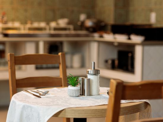 Фото Отель Royal Court