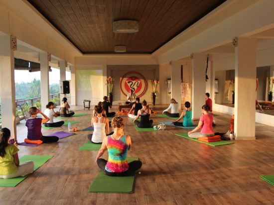 Фото Om Ham Retreat & Resort