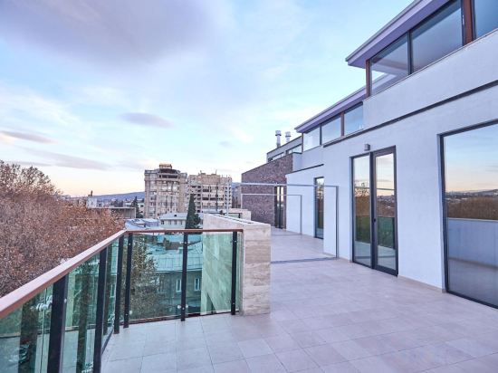 Фото Brosse Garden