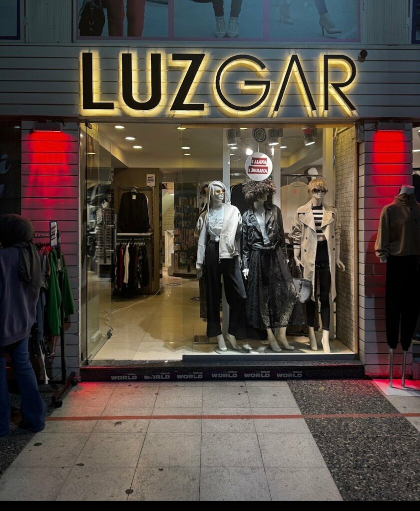 Clothing store Luzgarmoda, Manisa, photo