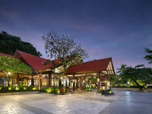 Гостиница Grand Istana Rama Hotel Kuta-Bali на Провинции Бали