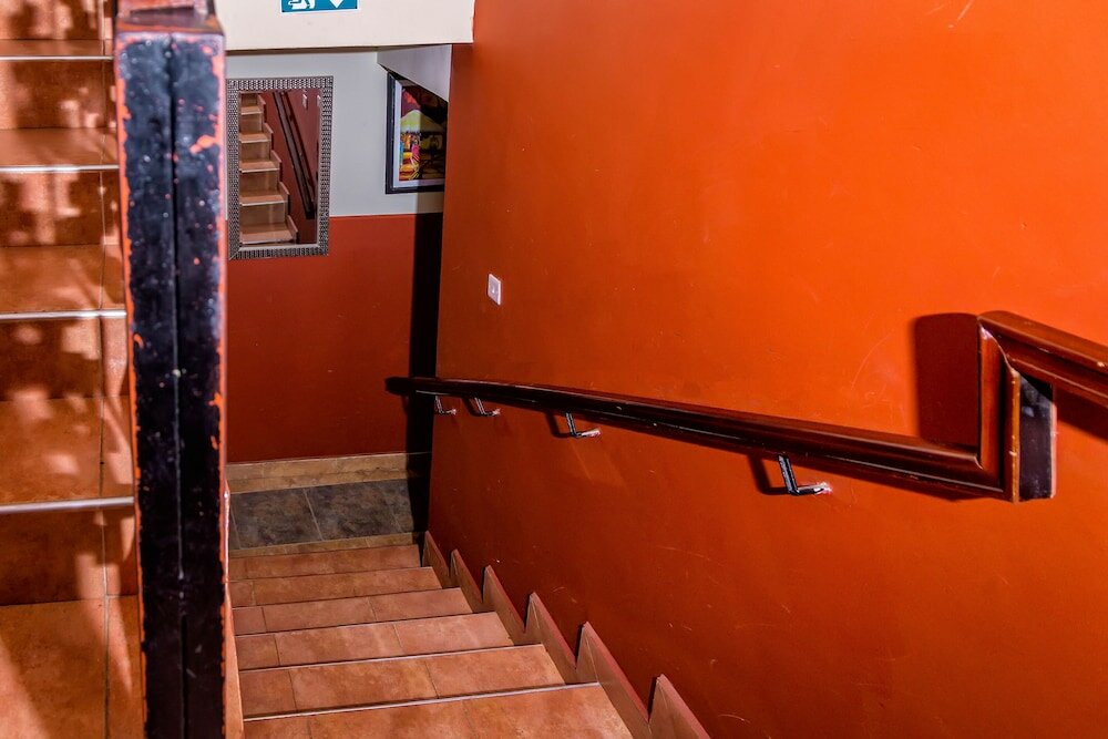 Фото Oriental Hotel North Legon