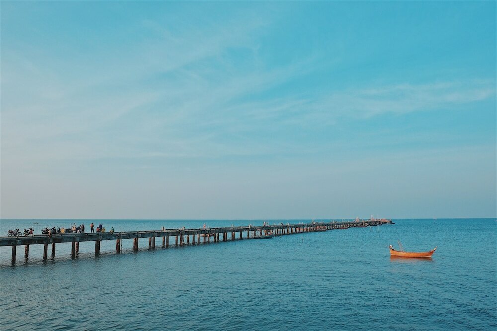 Фото Sea Sand Trees