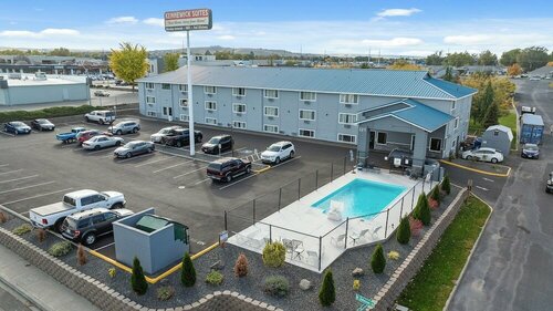 Гостиница Kennewick Suites в Паско