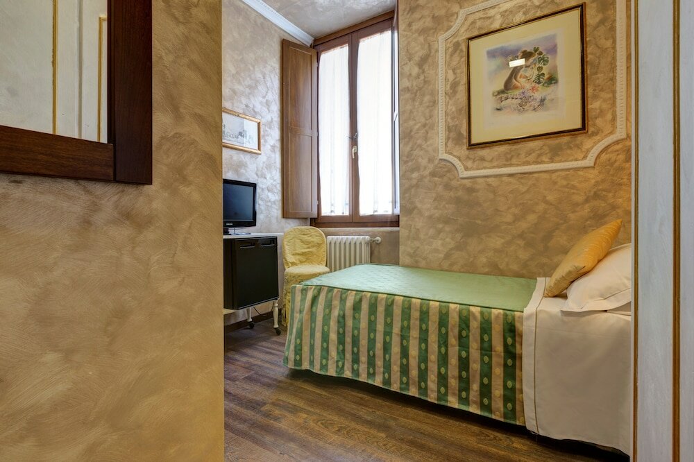 Фото Hotel Residenza in Farnese