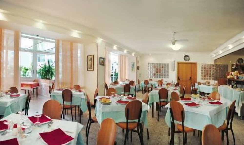 Фото Hotel Tre Grazie