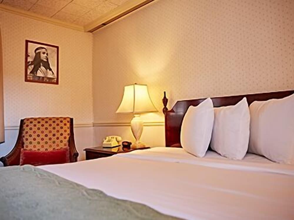 Фото Parry Lodge