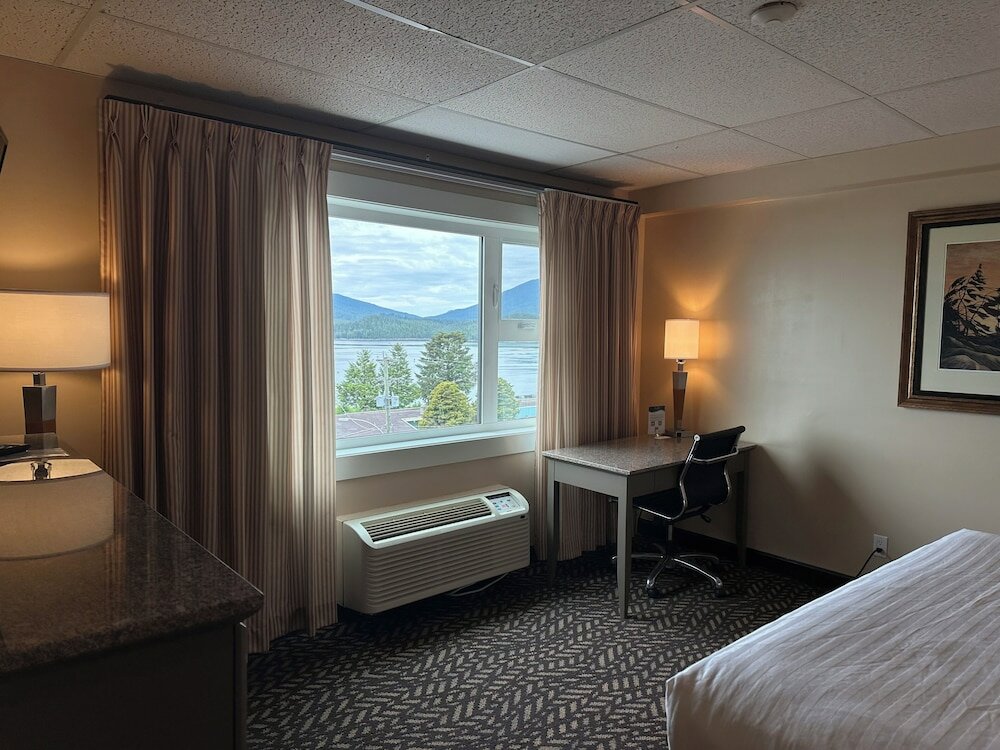 Фото Prestige Oceanview Hotel Prince Rupert