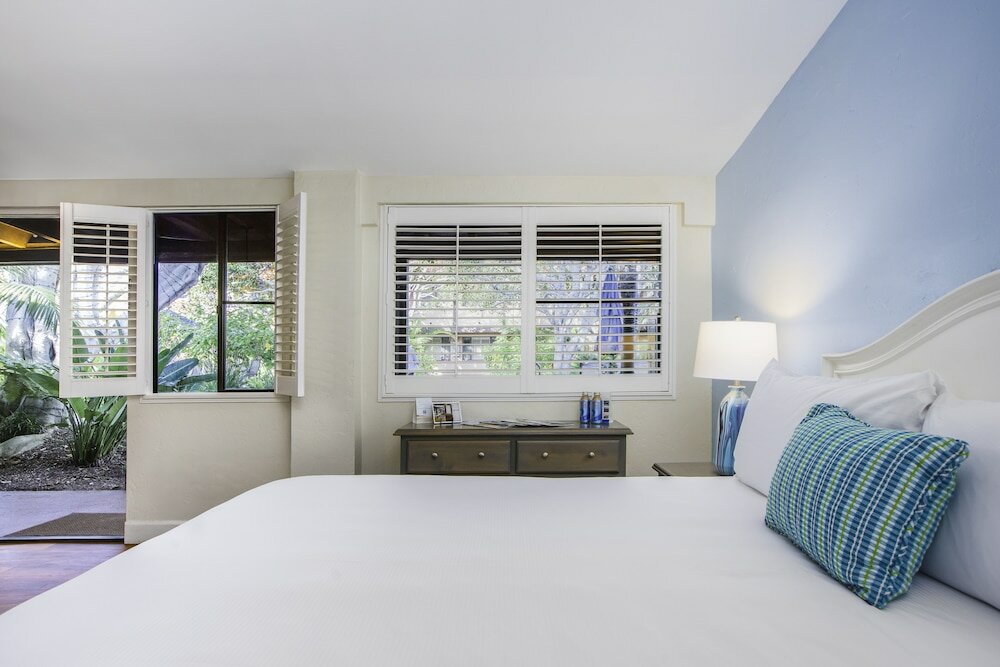 Фото La Jolla Beach and Tennis Club