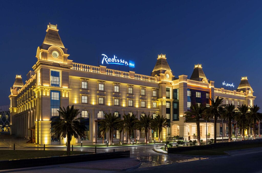 Hotel Radisson Blu Ajman, Ajman, photo