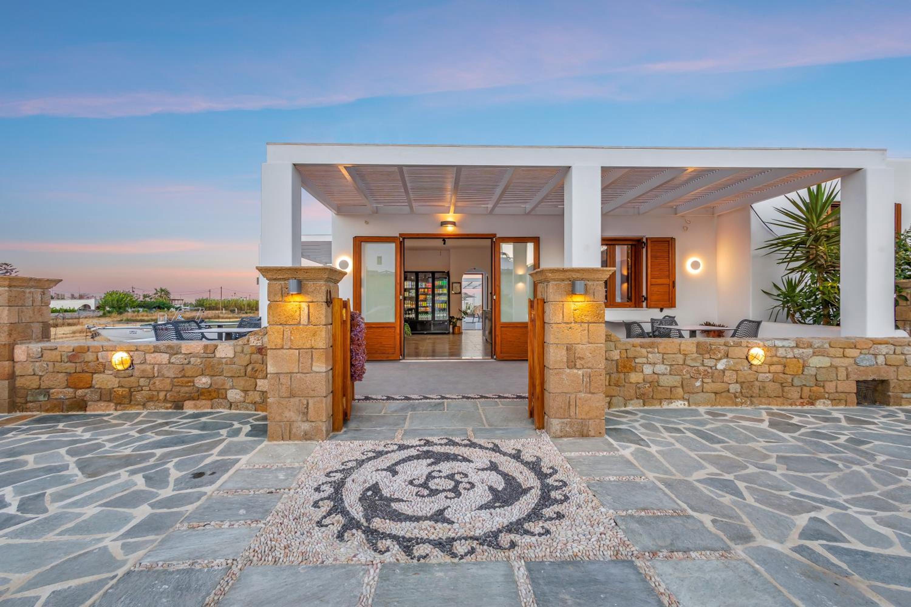 Фото Anemonisia Deluxe Apartments & Mesonettes