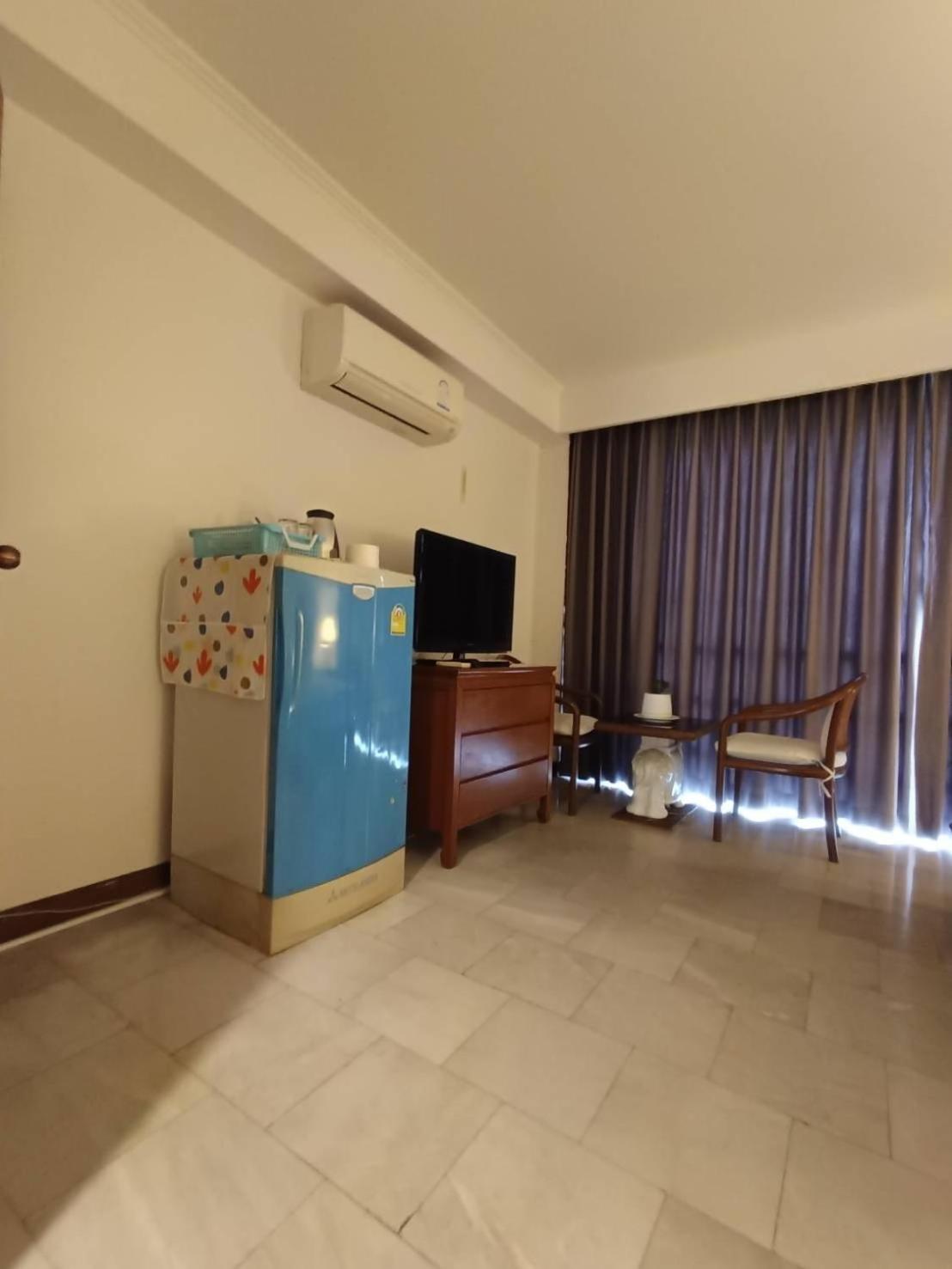 Фото The Monaco Residence Pattaya