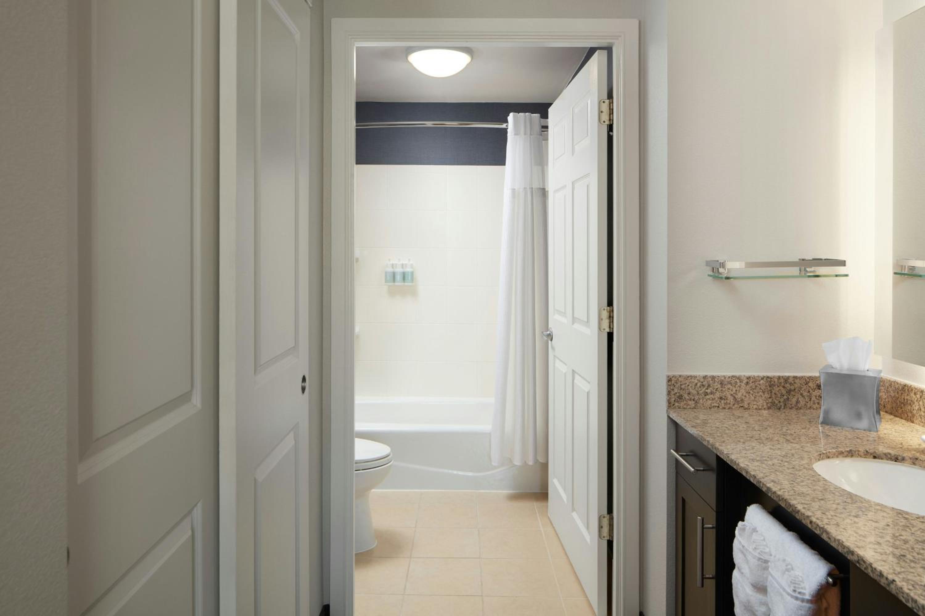 Фото Residence Inn by Marriott Arlington Courthouse