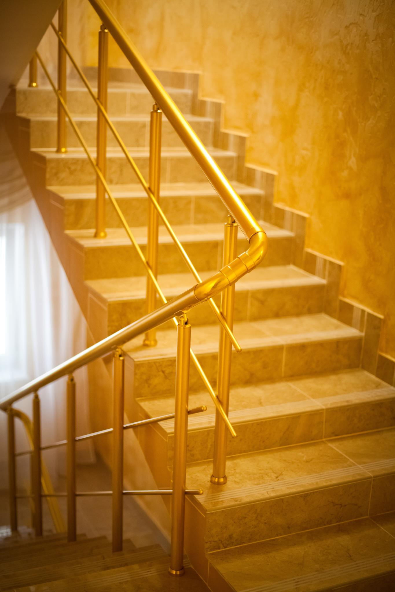 Фото Золотой