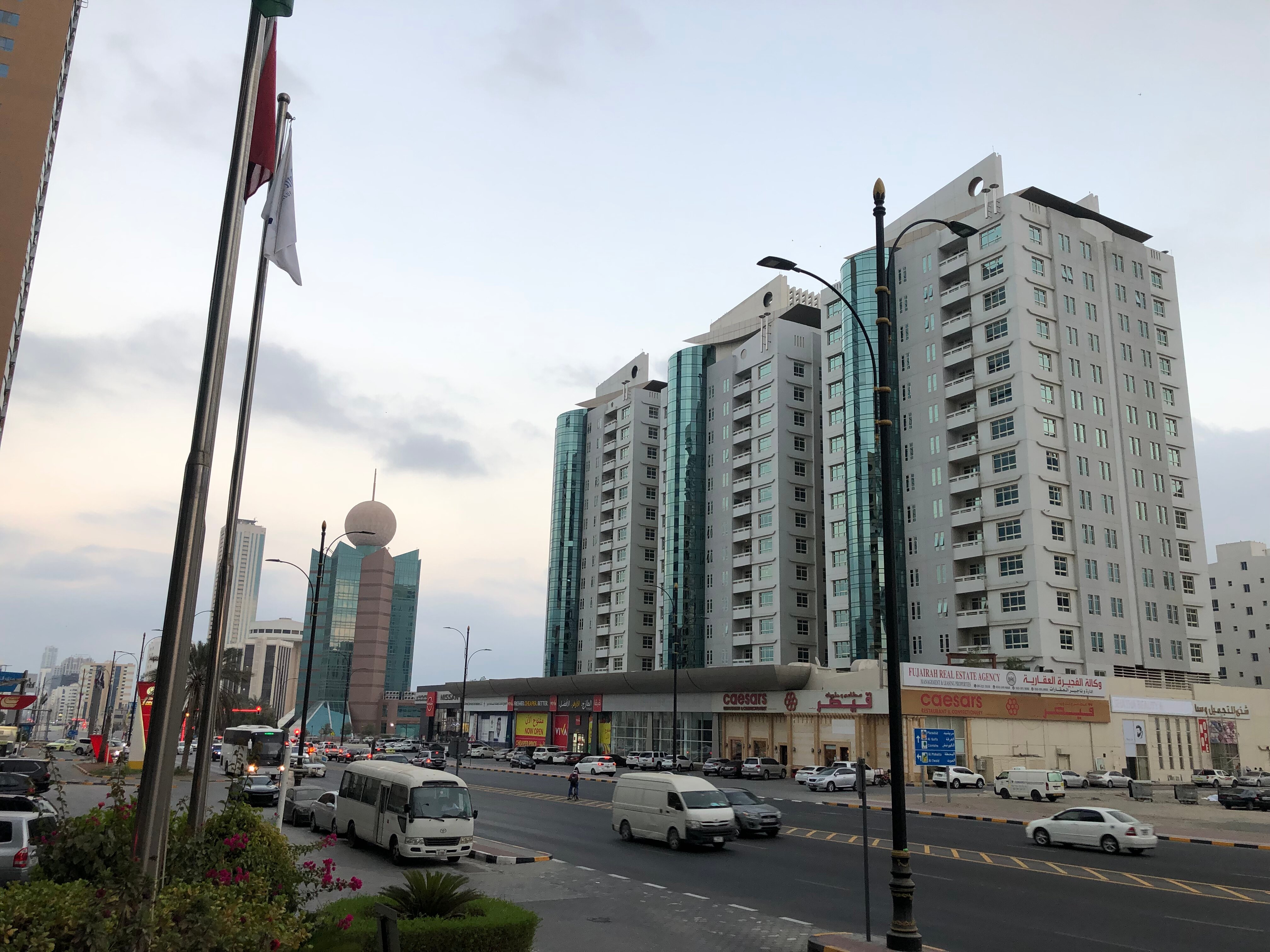 Фото DoubleTree by Hilton Fujairah City