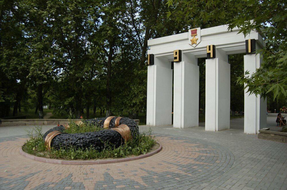 Фото Мер Бак