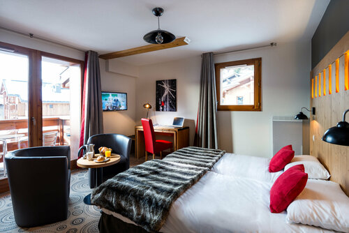 Гостиница Lagrange Vacances Les Chalets d'Emeraude